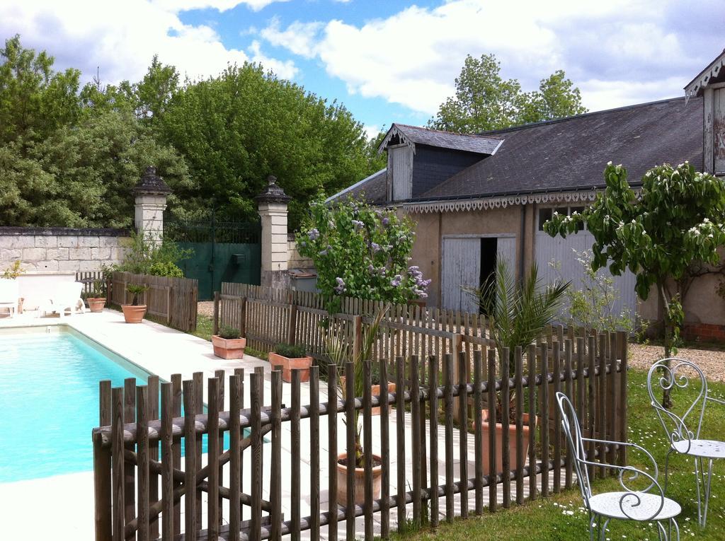 Chambre D' Hotes La Lucasserie Saumur Exteriör bild